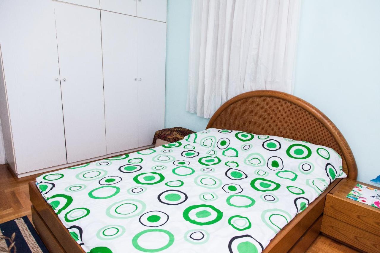 Sunny Apartment Near Metro Station أثينا المظهر الخارجي الصورة